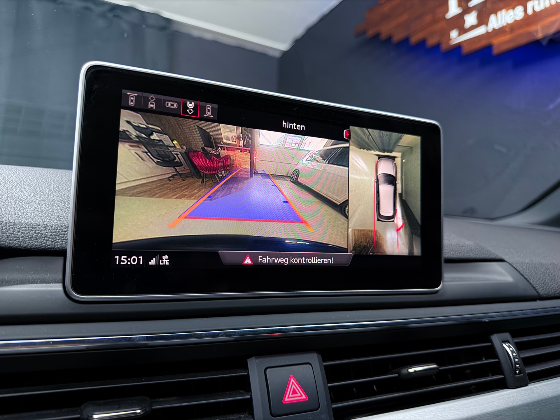 AUDI S4 Avant 3.0 TFSI quattro tiptronic-image-10