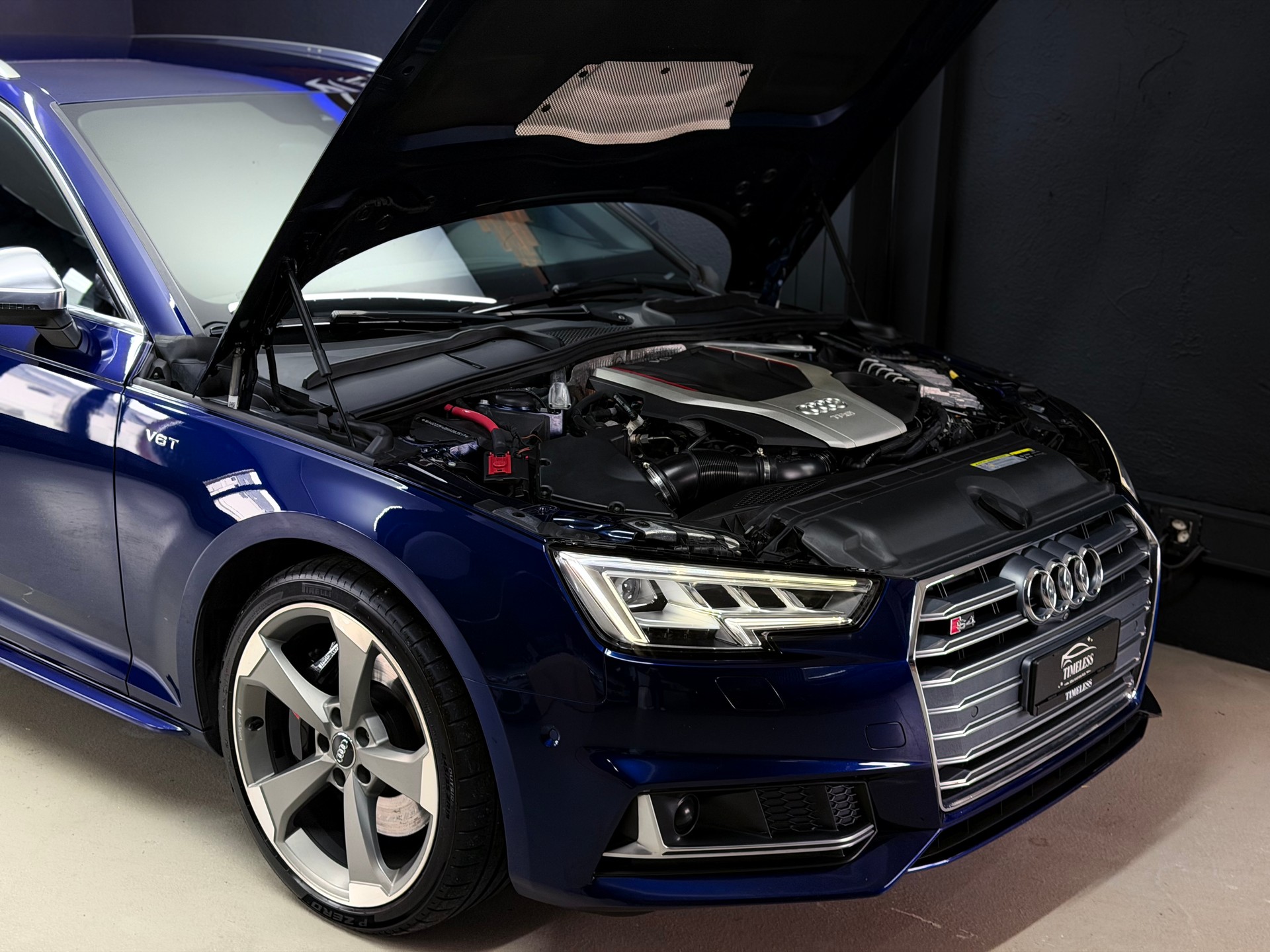 AUDI S4 Avant 3.0 TFSI quattro tiptronic-image-2