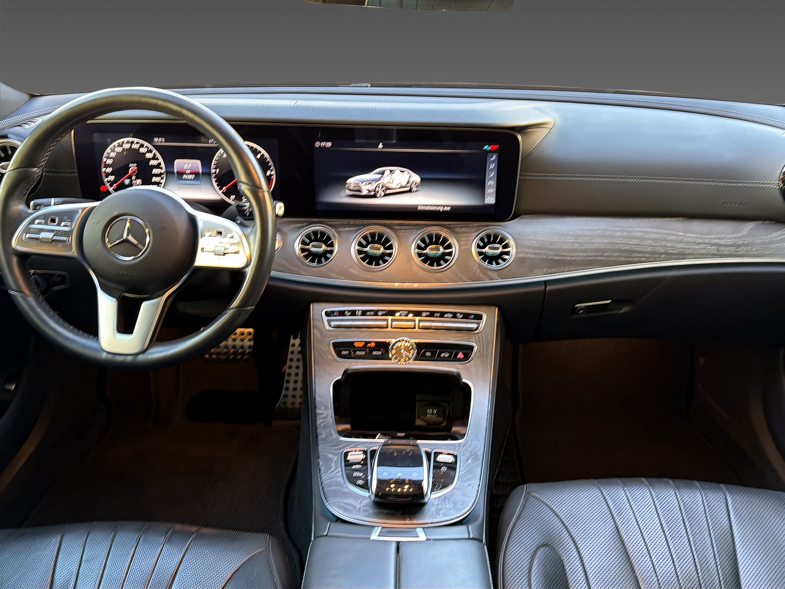 MERCEDES-BENZ CLS 400 d 4Matic AMG Line-image-8