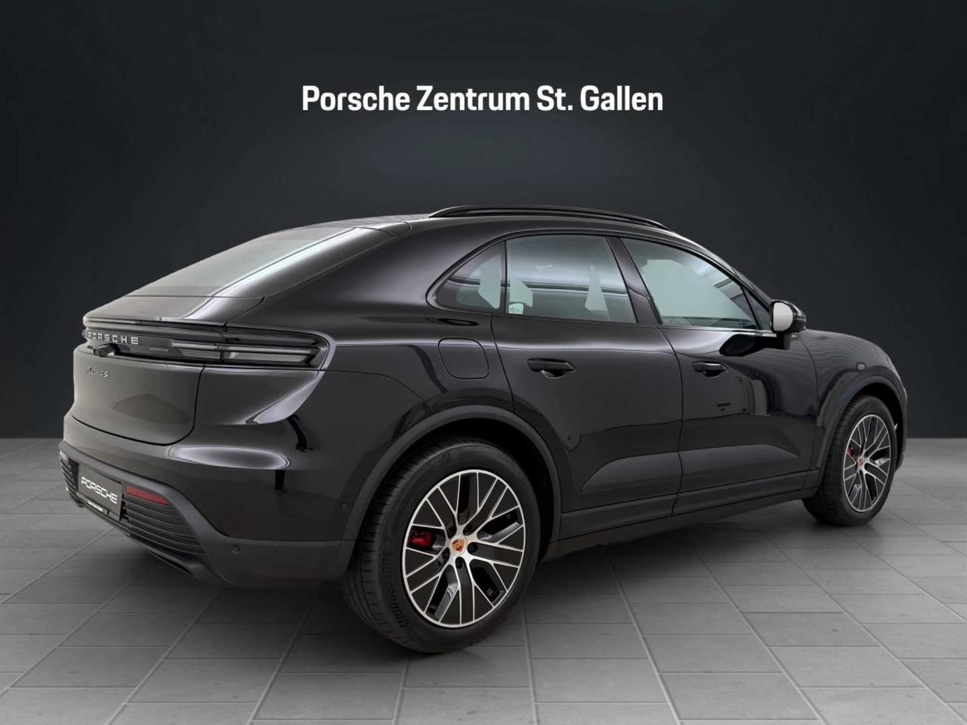 PORSCHE Macan 4S-image-8