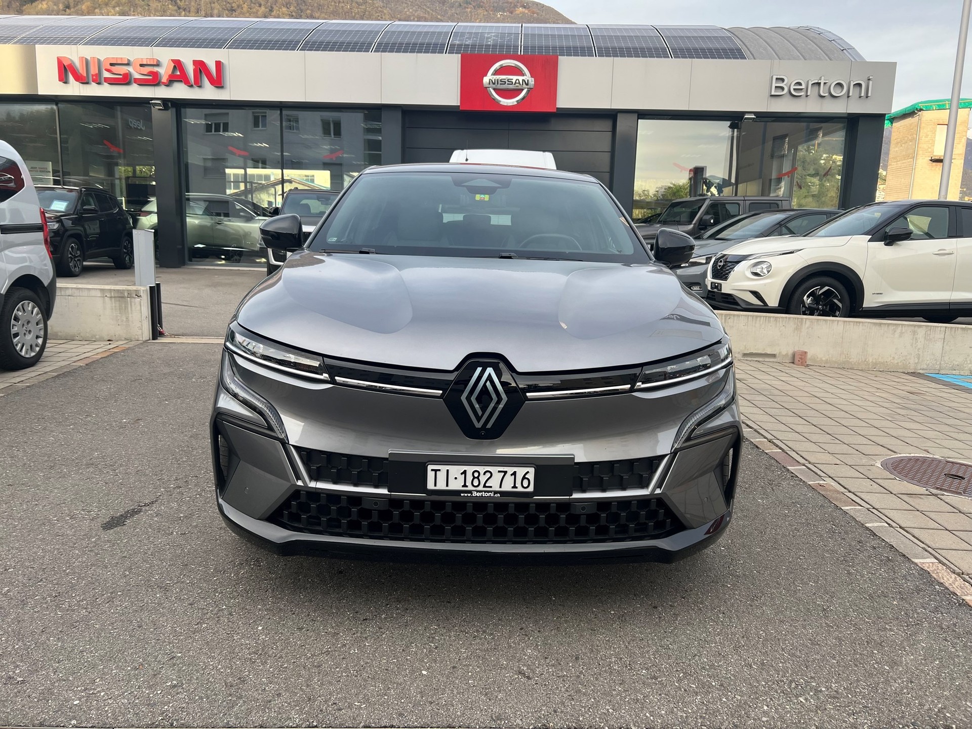 RENAULT Mégane E-TECH EV60 Techno-image-1