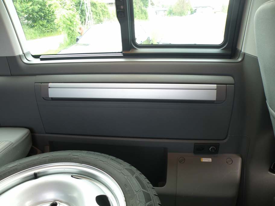 VW T6.1 California 3000 2.0 TDI 150 Beach DSG-image-7