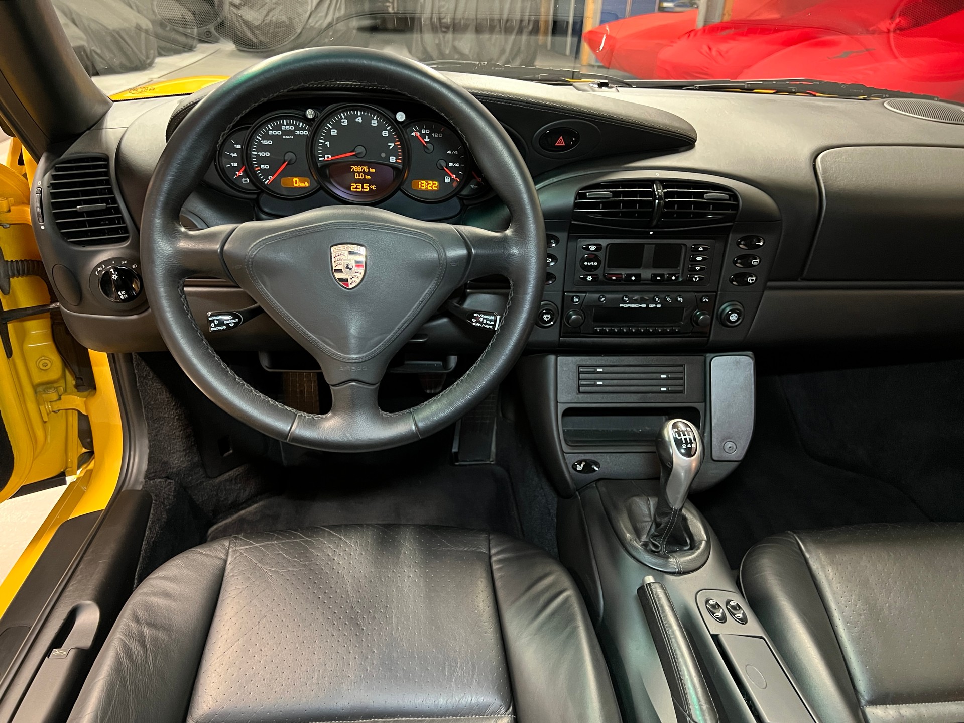 PORSCHE 911 Turbo „Speedgelb“ 1. Lack-image-7