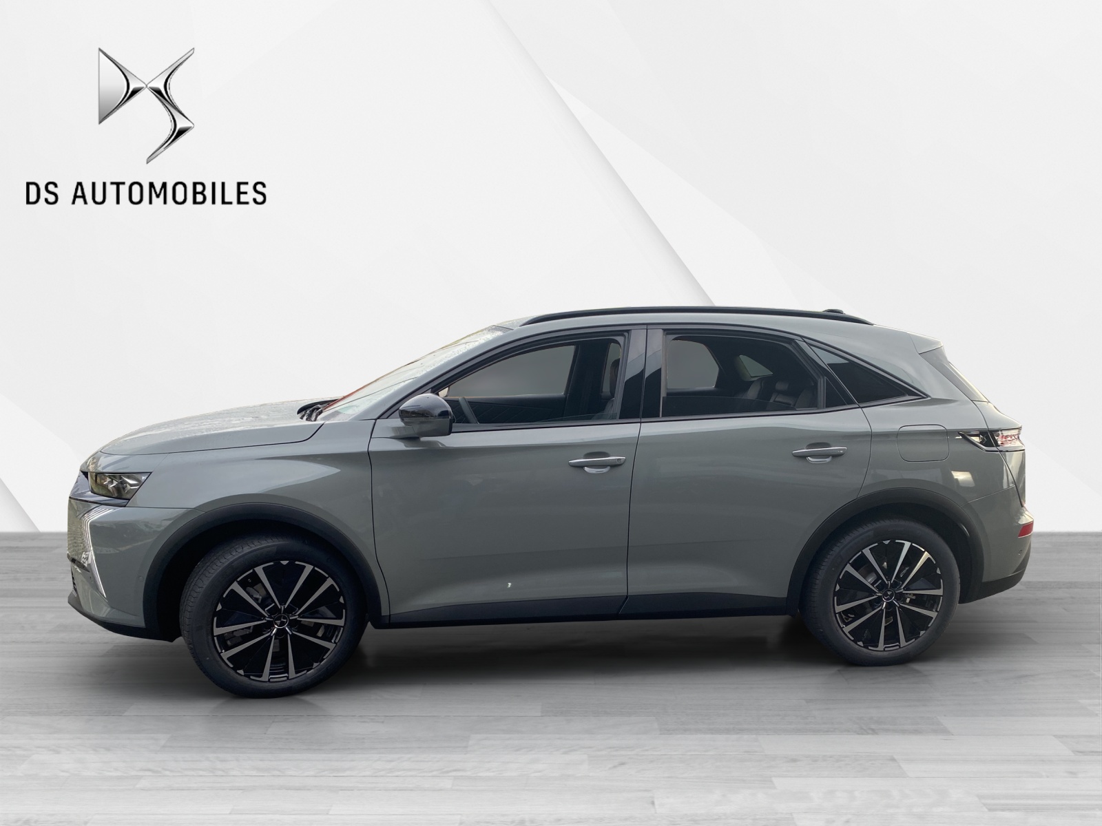 DS AUTOMOBILES DS7 1.6 E-Tense Rivoli 4x4-showroom-element-2