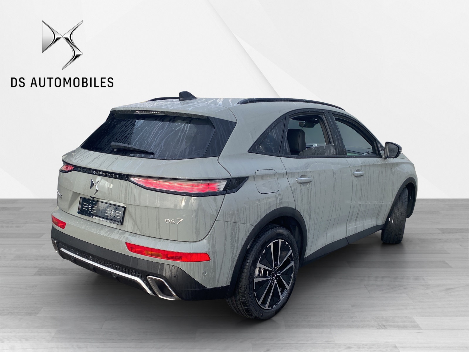 DS AUTOMOBILES DS7 1.6 E-Tense Rivoli 4x4-image-6
