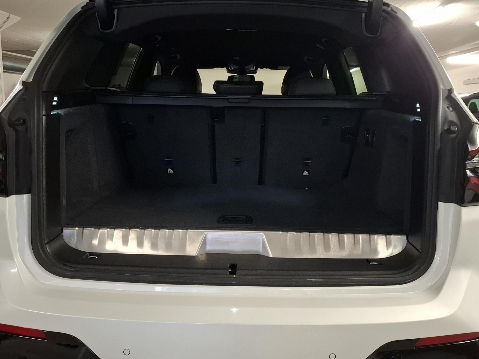 BMW X3 30e xDrive SAG-image-16