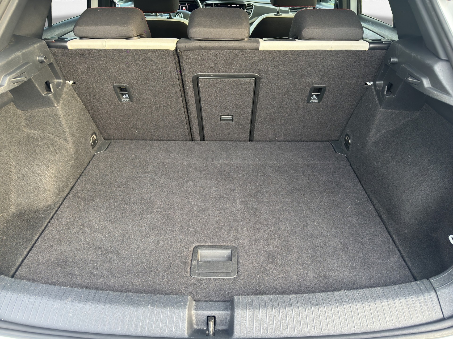 VW T-Roc 2.0 TSI Sport DSG 4Motion-image-14