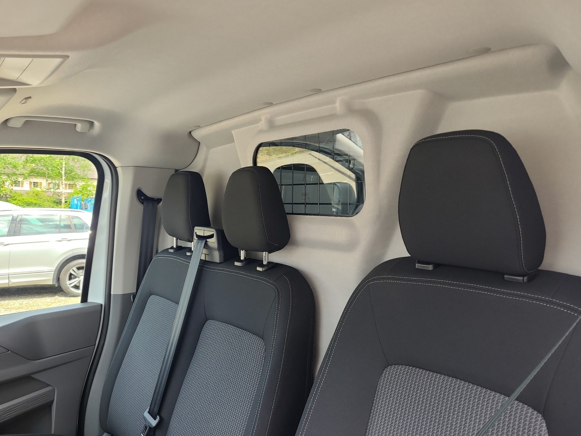 VW e-Transporter 70 kWh-image-8