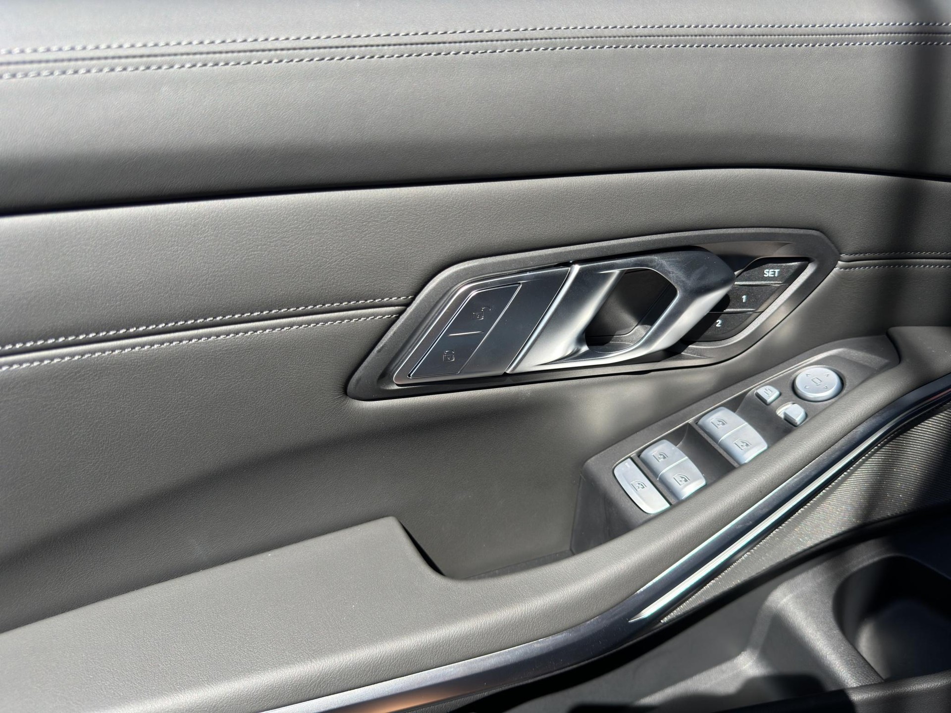 BMW M3 Competition xDrive Touring-image-13