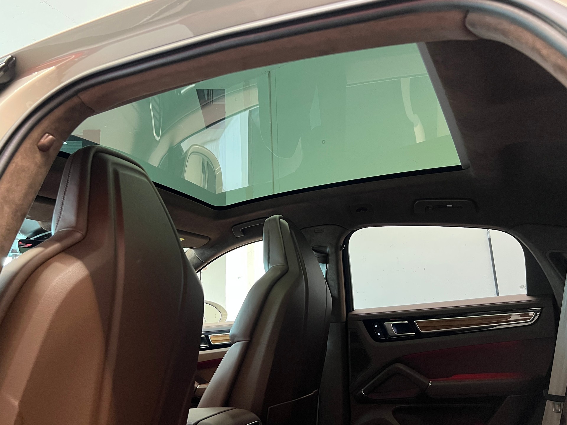 PORSCHE Cayenne GTS Coupé-image-16