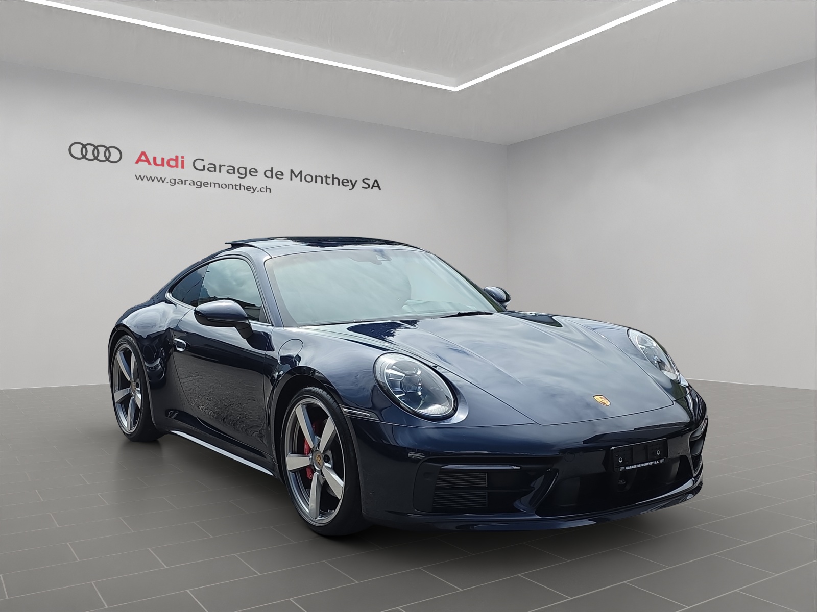 PORSCHE 911 Carrera 4S PDK-image-2