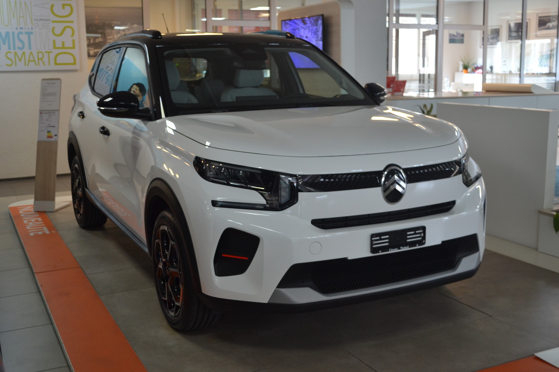 CITROEN e-C3 44kWh Max-image-1