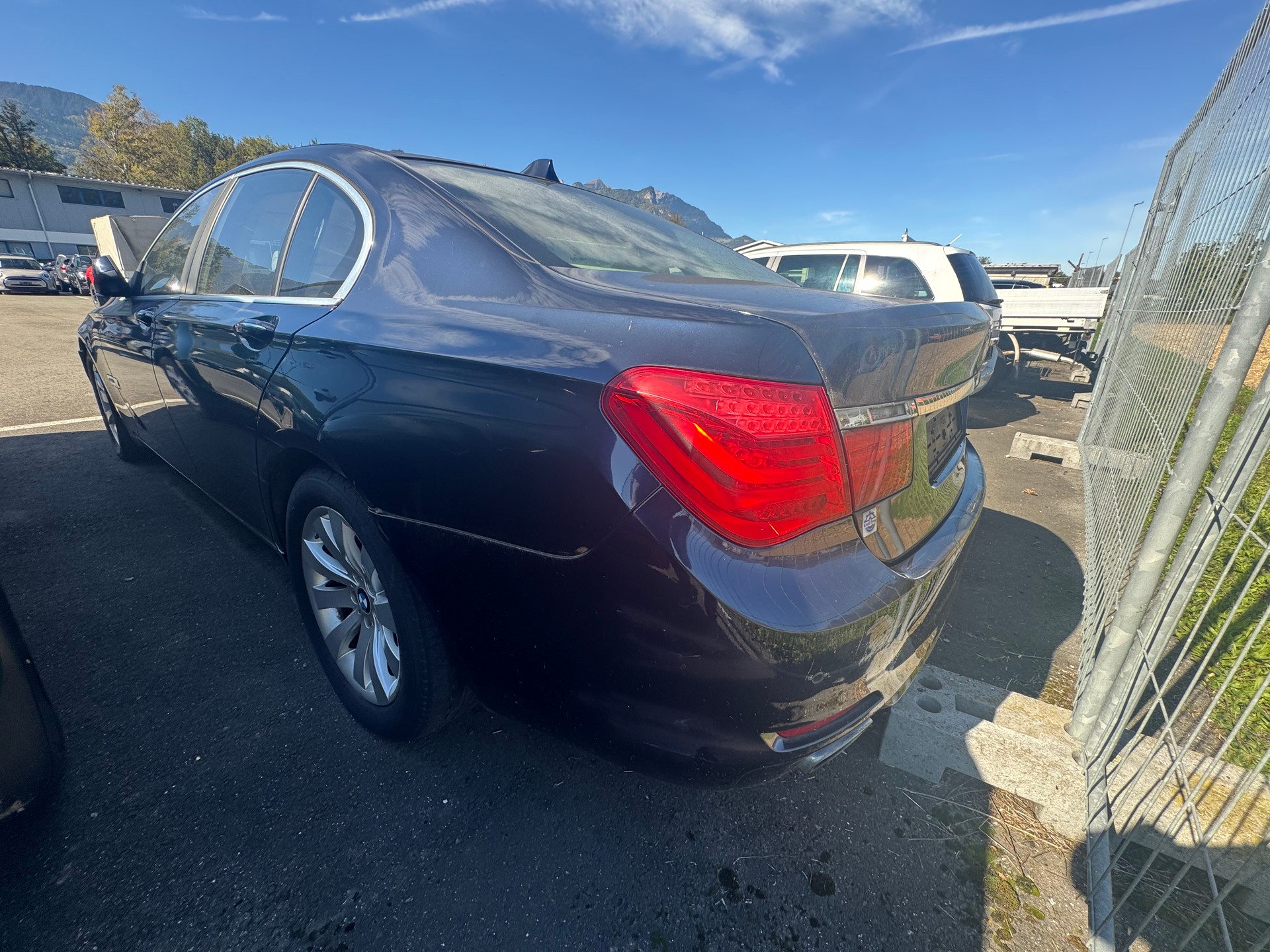 BMW ActiveHybrid 7-image-4