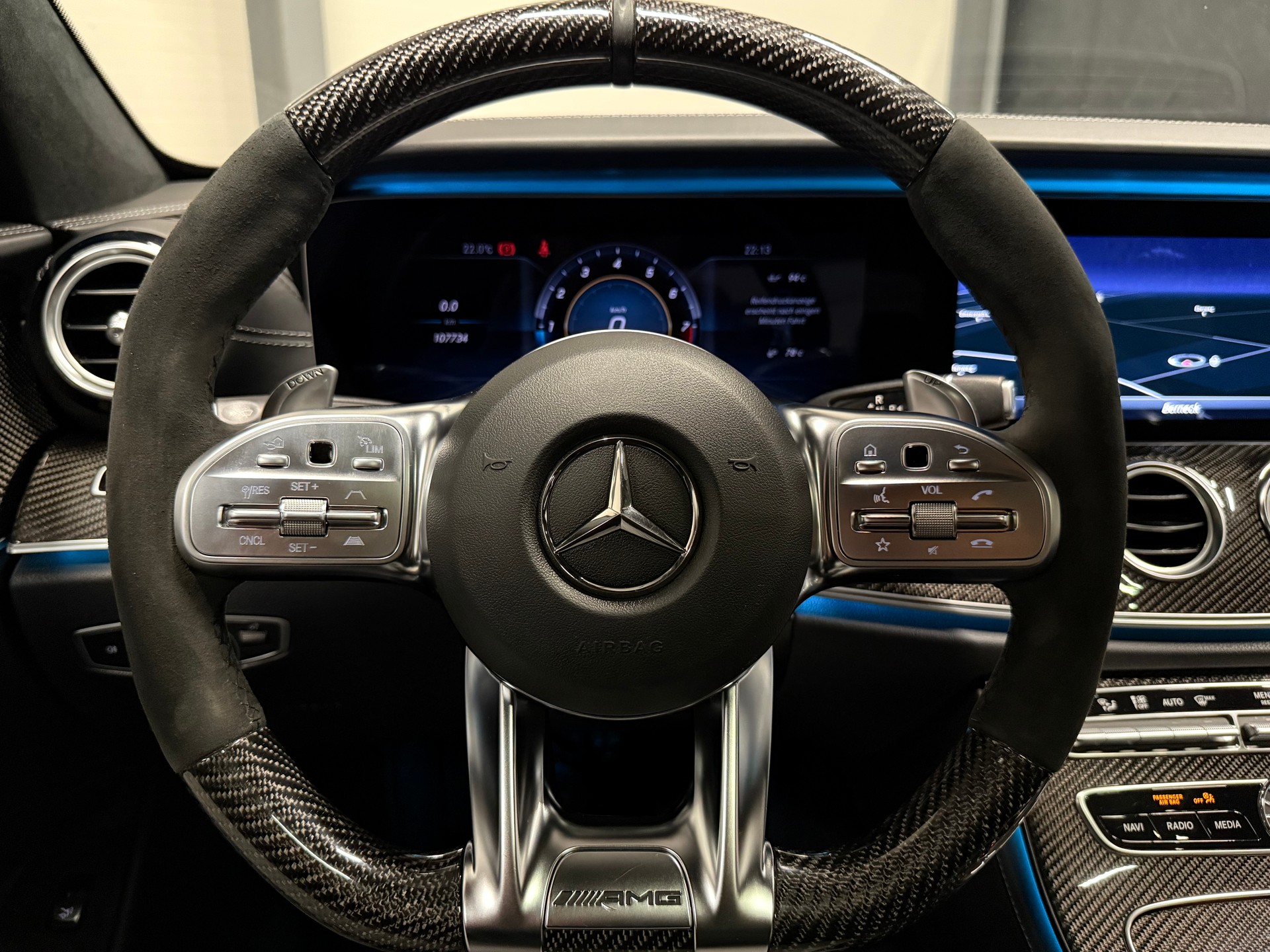 MERCEDES-BENZ E 63 S AMG 4matic+-image-15