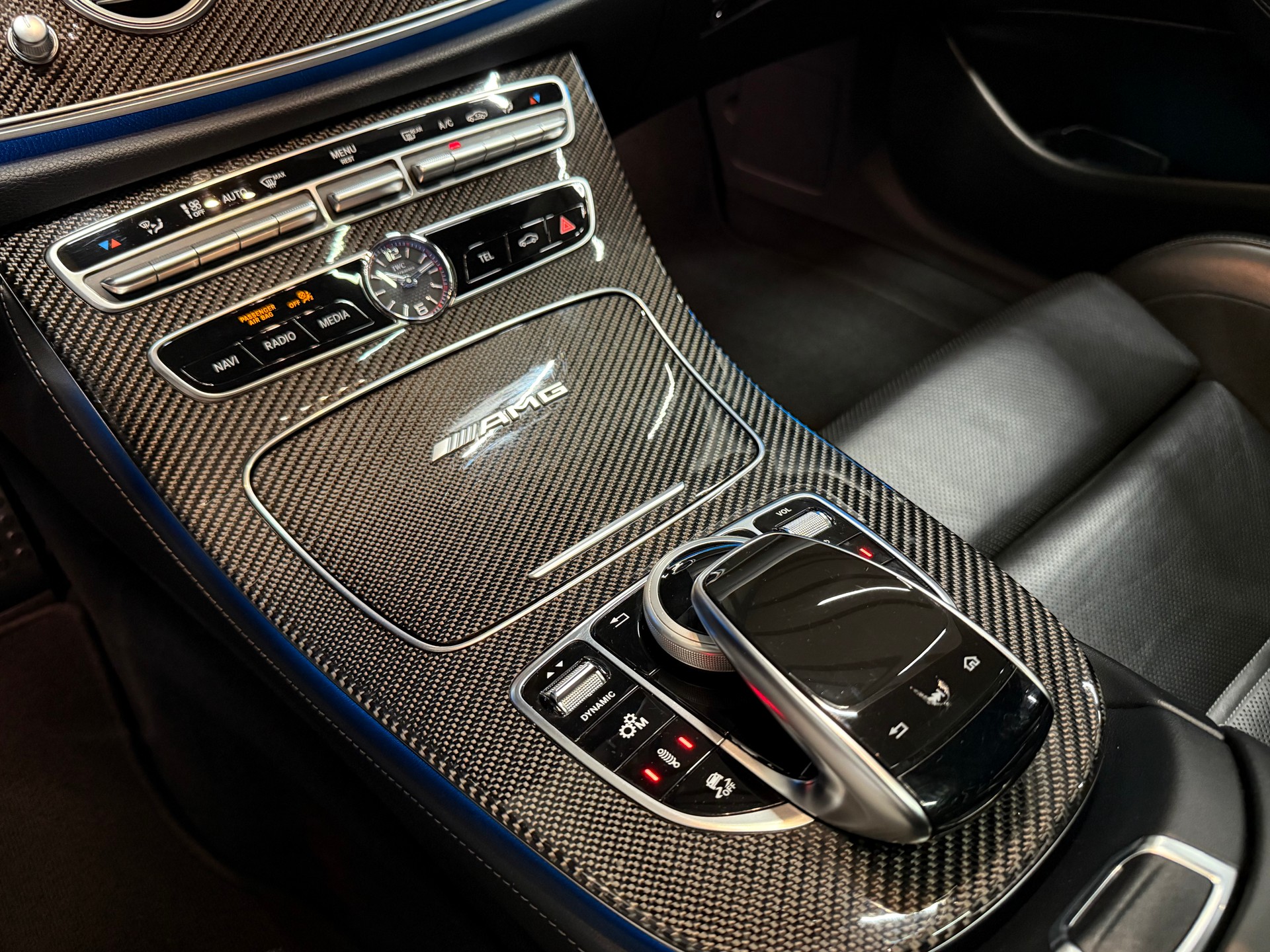 MERCEDES-BENZ E 63 S AMG 4matic+-image-14
