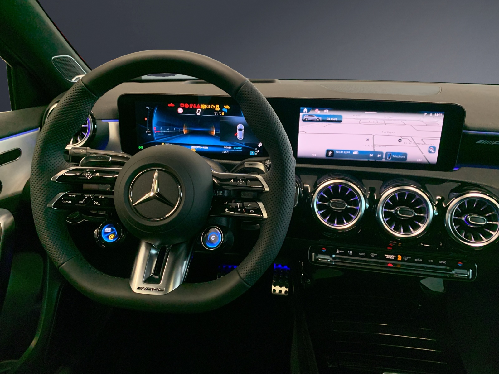 MERCEDES-BENZ A 35 AMG 4MATIC-image-8