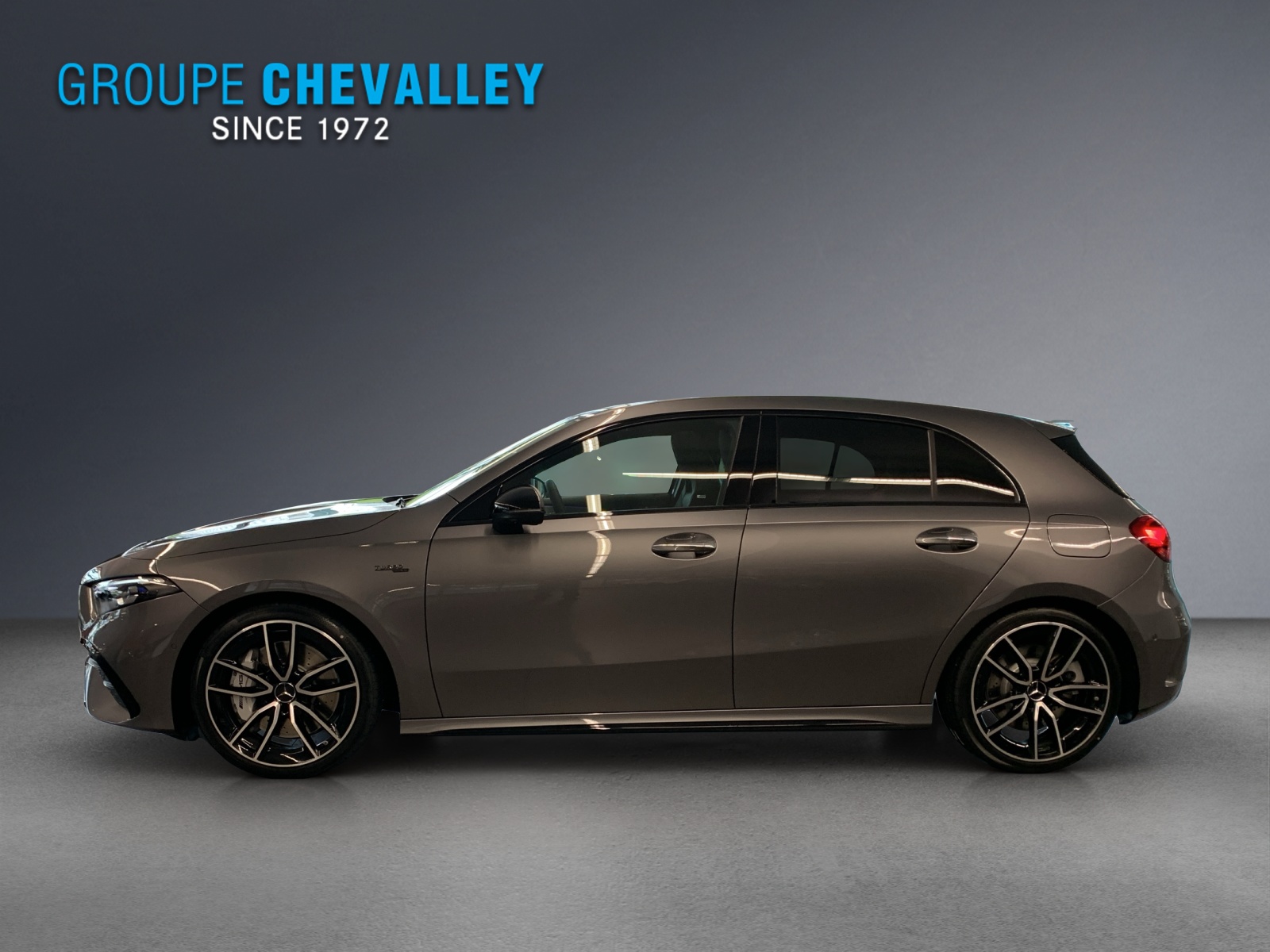 MERCEDES-BENZ A 35 AMG 4MATIC-image-1