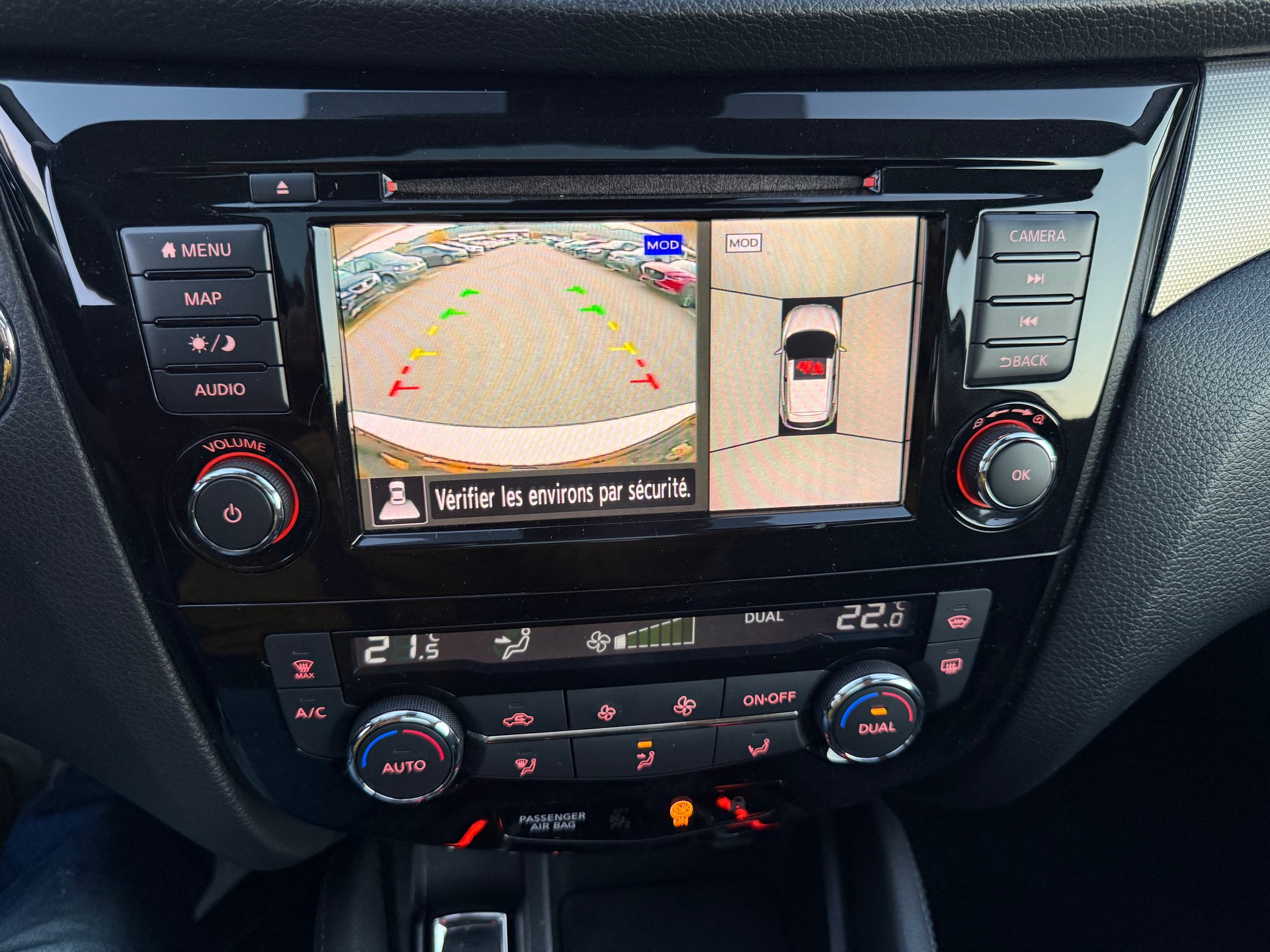 NISSAN Qashqai 1.7 dCi tekna Xtronic ALL-MODE 4x4-image-14