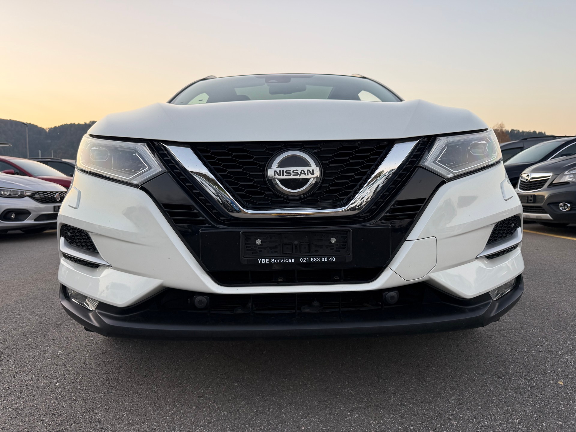 NISSAN Qashqai 1.7 dCi tekna Xtronic ALL-MODE 4x4-showroom-element-2