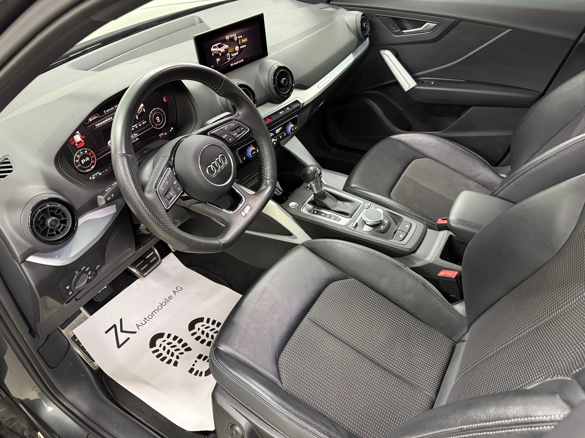 AUDI Q2 2.0 TFSI sport S-Line 190PS Daytonagrau quattro S-tronic ★ RF-Kamera ★ Komfortschlüssel ★ Virtual Cockpit ★ Navi Plus ★-image-6