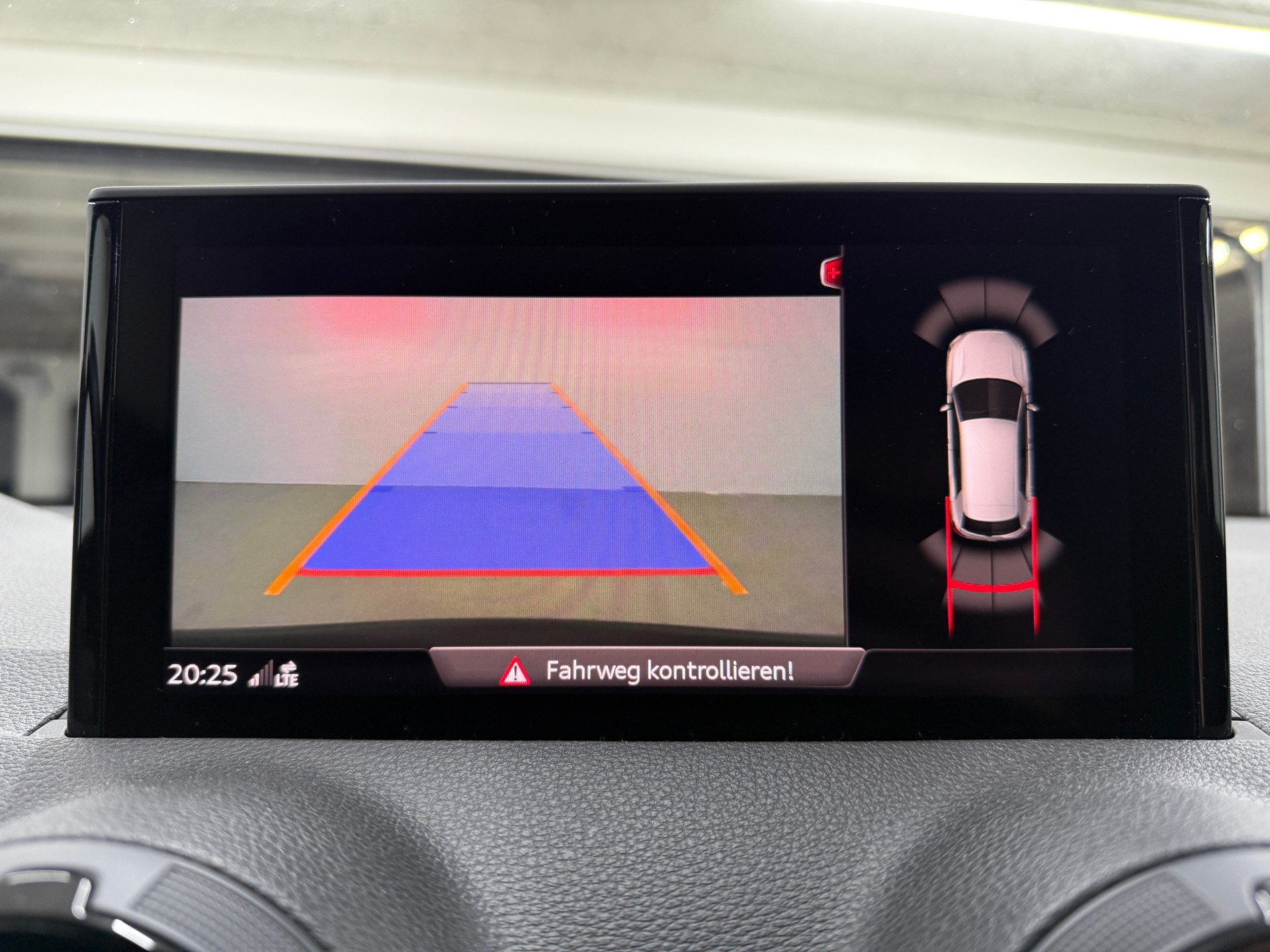 AUDI Q2 2.0 TFSI sport S-Line 190PS Daytonagrau quattro S-tronic ★ RF-Kamera ★ Komfortschlüssel ★ Virtual Cockpit ★ Navi Plus ★-image-13