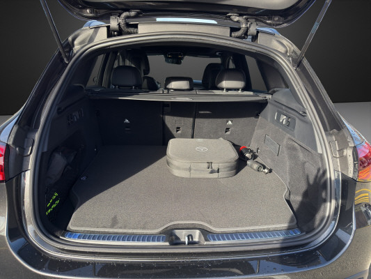 MERCEDES-BENZ GLC 300 de 4M 9G-Tronic-image-10