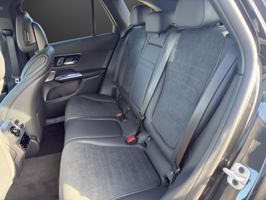 MERCEDES-BENZ GLC 300 de 4M 9G-Tronic-image-9