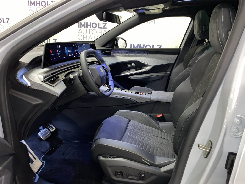 PEUGEOT 5008 1.2 Hybrid GT-image-15