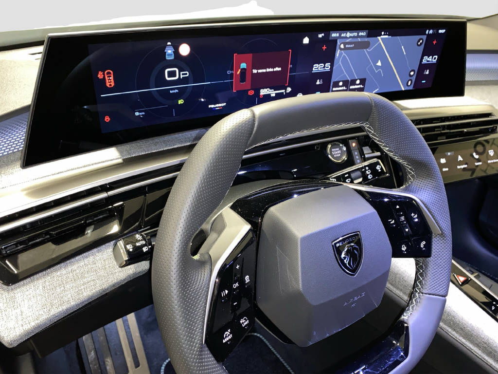 PEUGEOT 5008 1.2 Hybrid GT-image-8
