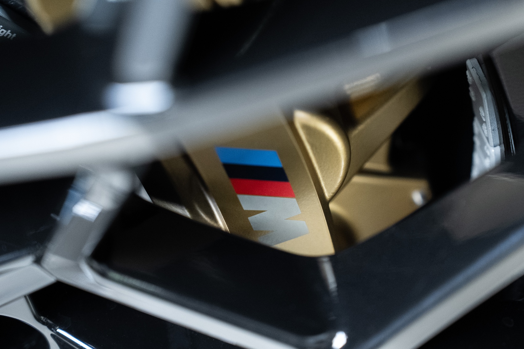 BMW M8 Competition xDrive Coupé-image-22