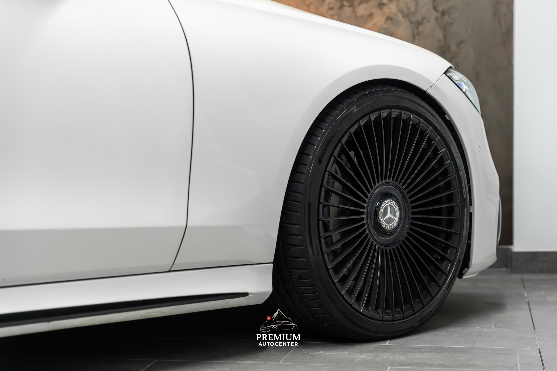 MERCEDES-BENZ S 500 4Matic (S63 AMG) *Fond-Entertainment*Burmester-4D*Massage*-image-9