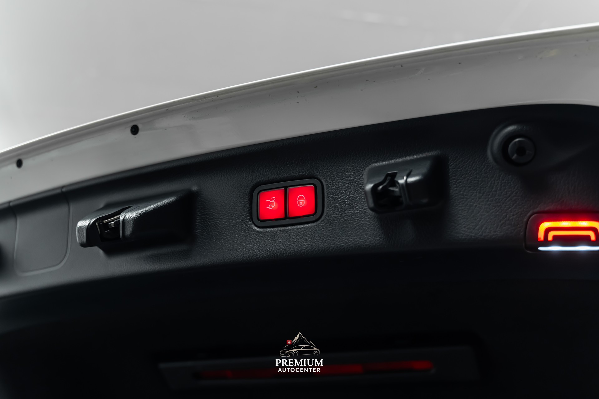 MERCEDES-BENZ S 500 4Matic (S63 AMG) *Fond-Entertainment*Burmester-4D*Massage*-image-7