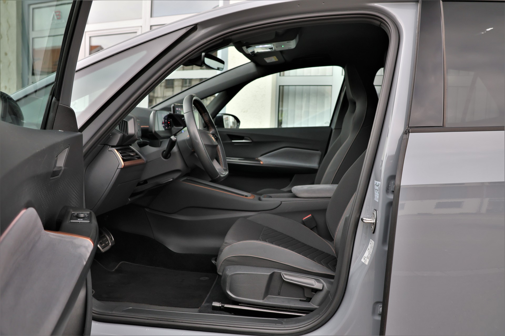 CUPRA Born 58 kWh (CH)-image-7