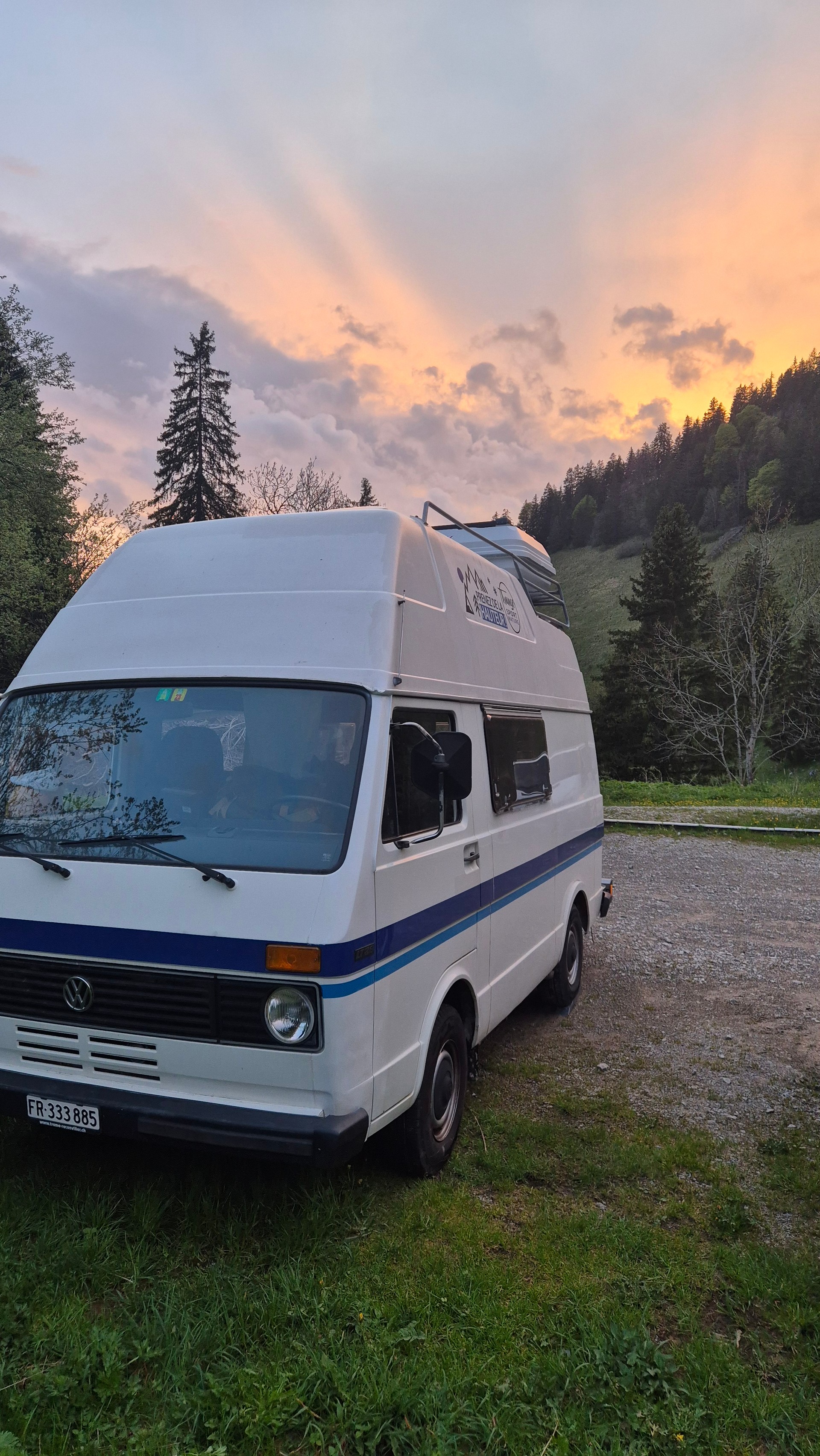 VW Van Volkswagen LT28 sven heidi-image-1