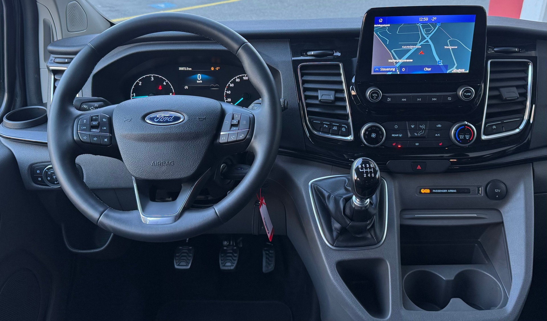 FORD Tourneo Custom 320 L1H1 Sport HEV2-image-15