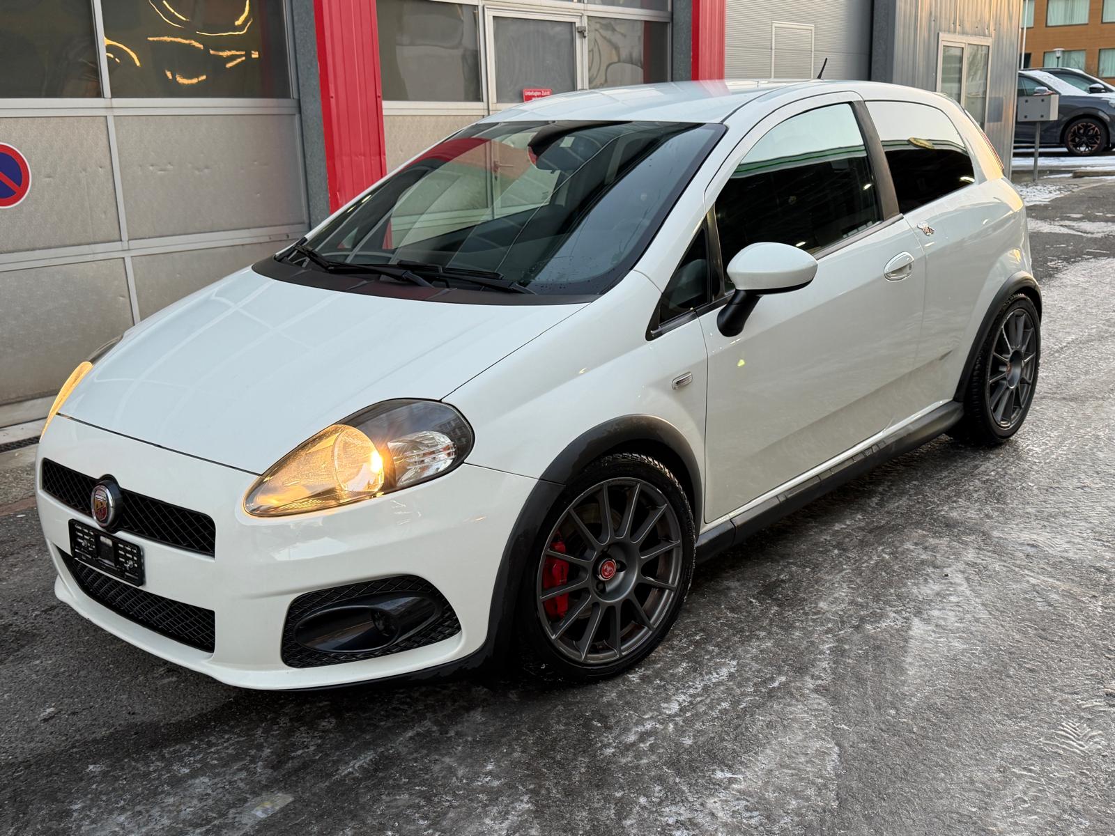 FIAT Punto 1.4 16V Turbo Abarth-image-5