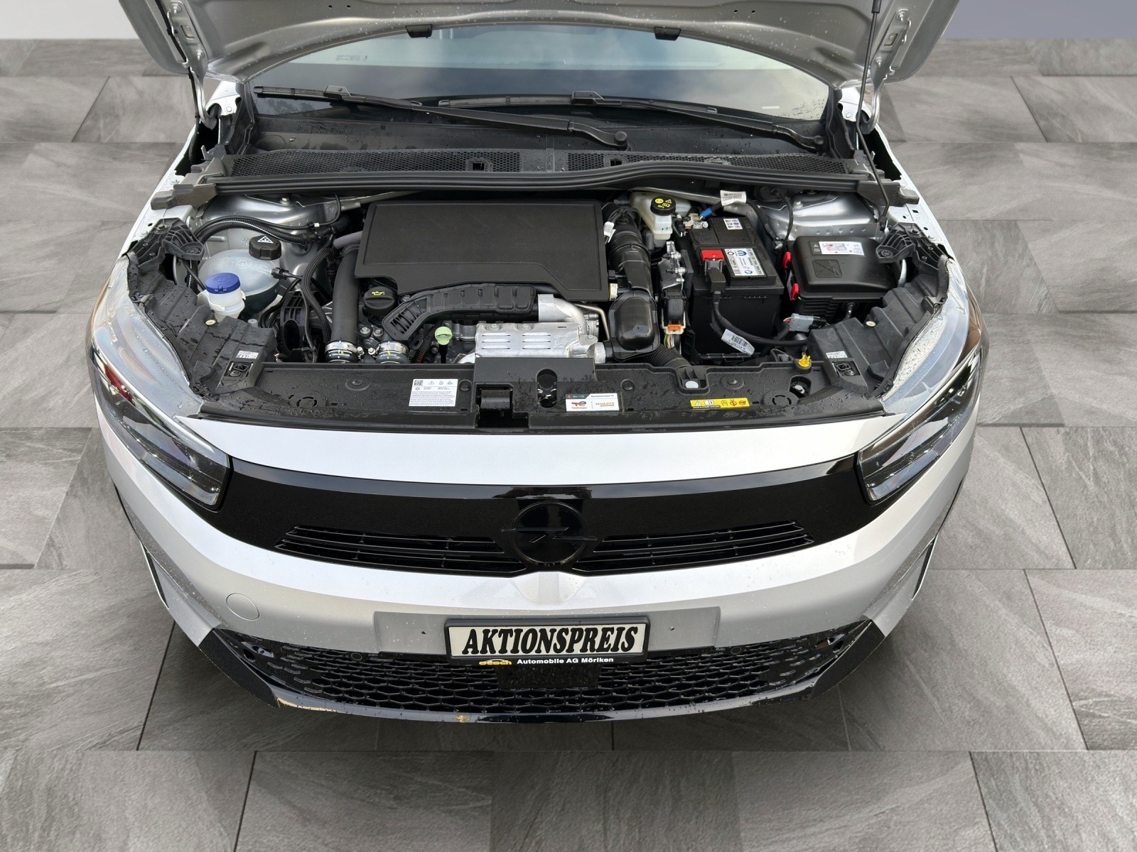 OPEL Corsa 1.2 T GS-image-15