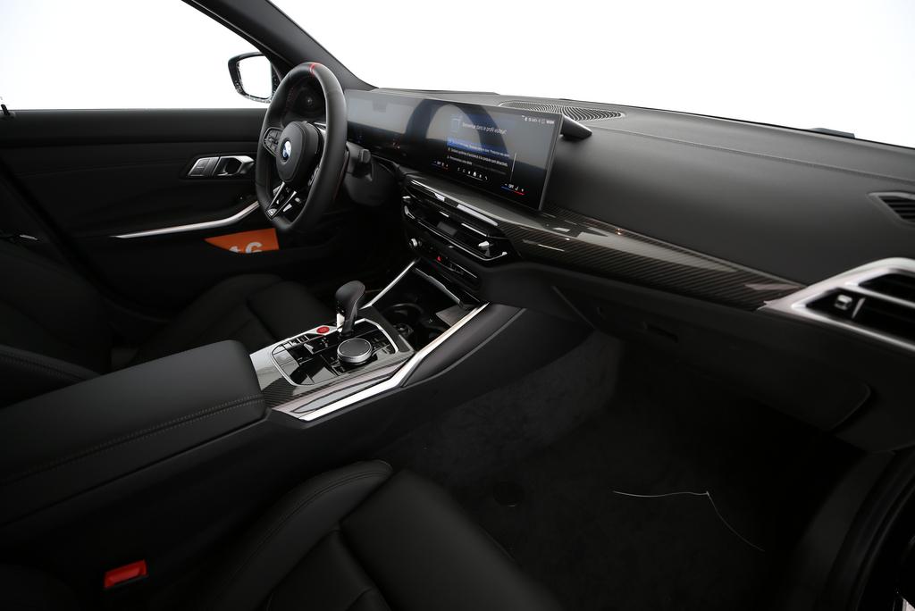 BMW M3 Competition xDrive-image-5