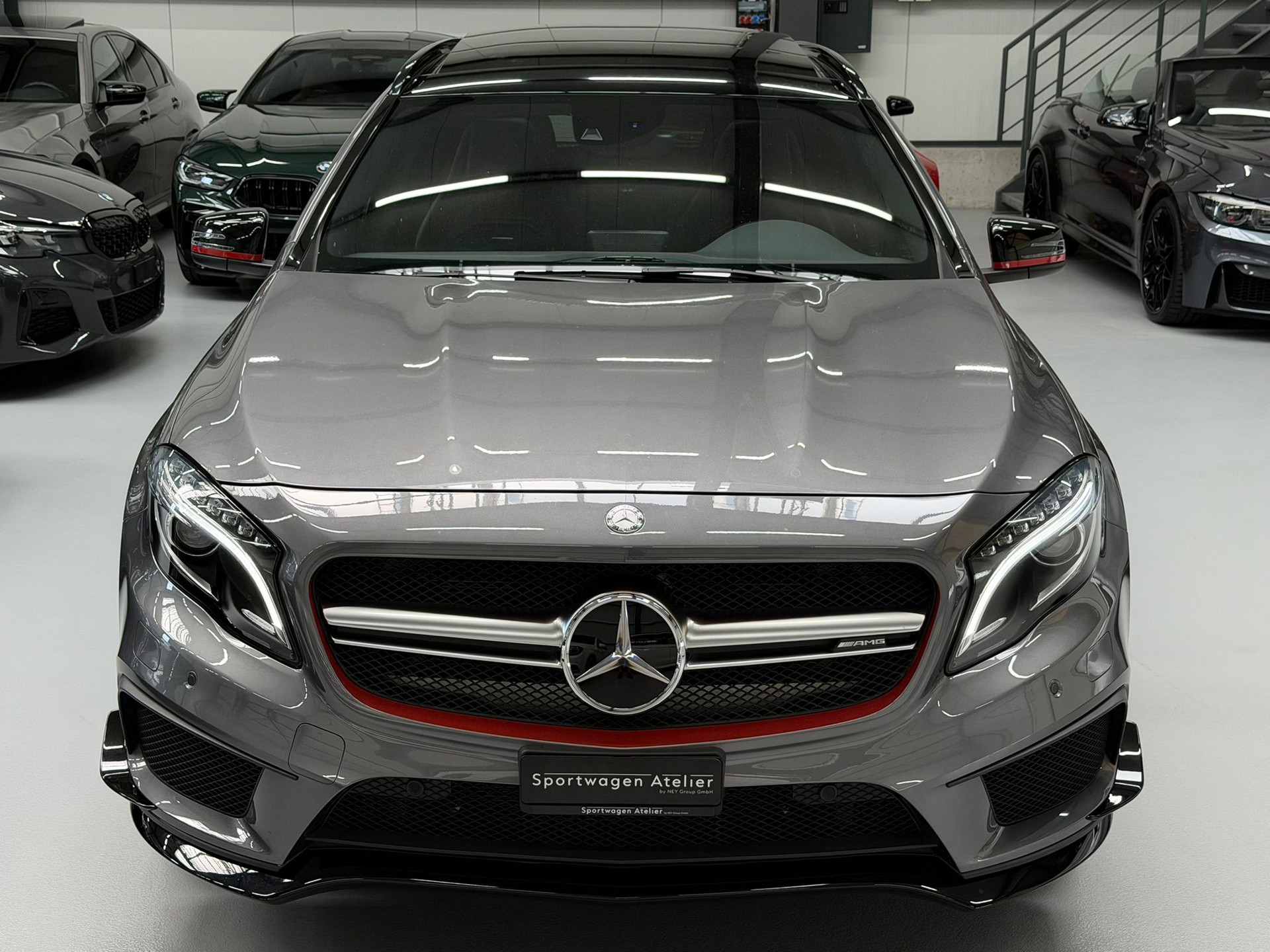 MERCEDES-BENZ GLA 45 AMG Edition 1 4Matic 7G-DCT-image-12