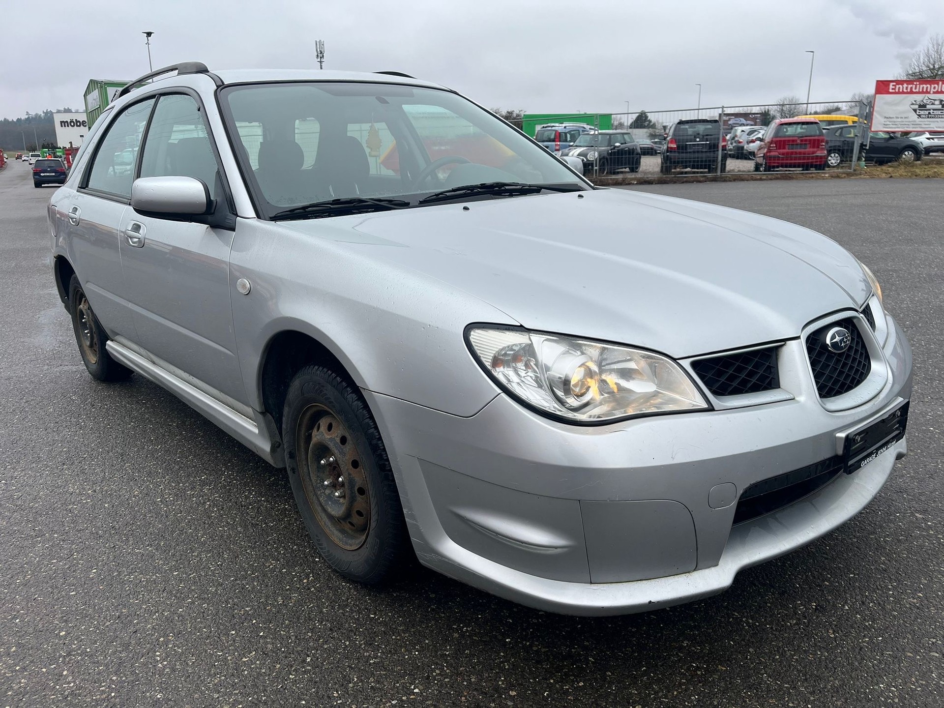 SUBARU Impreza 1.5R Swiss De Luxe-image-1