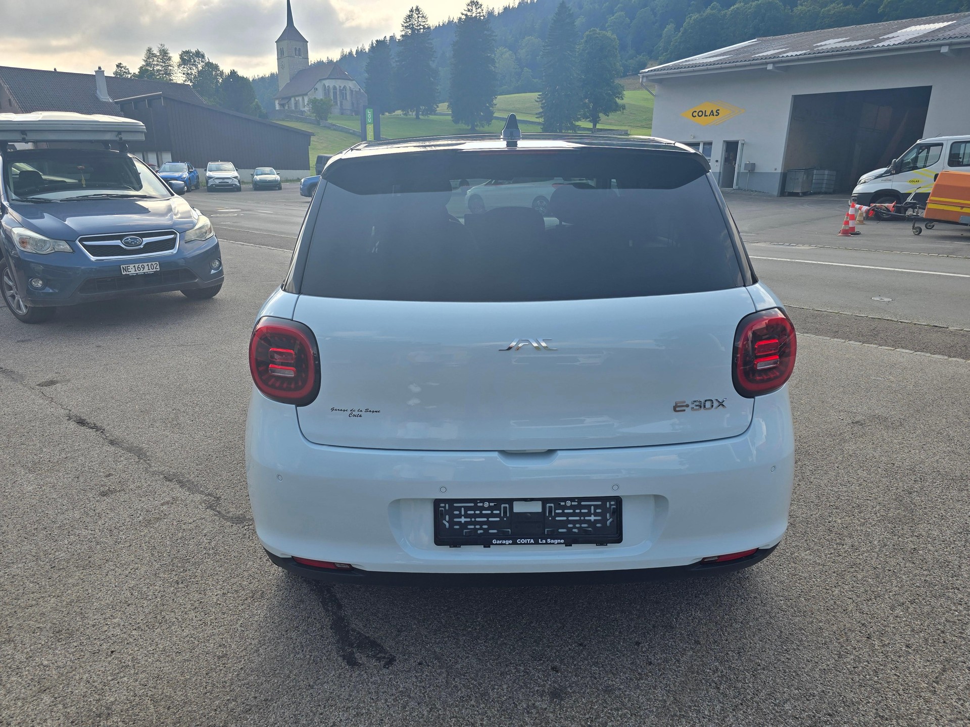 JAC E30X Electric-image-5