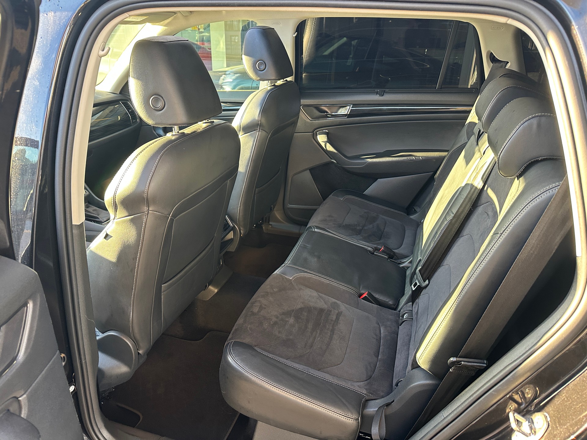 SKODA Kodiaq 2.0 TDI CR Style 4x4 DSG-image-11