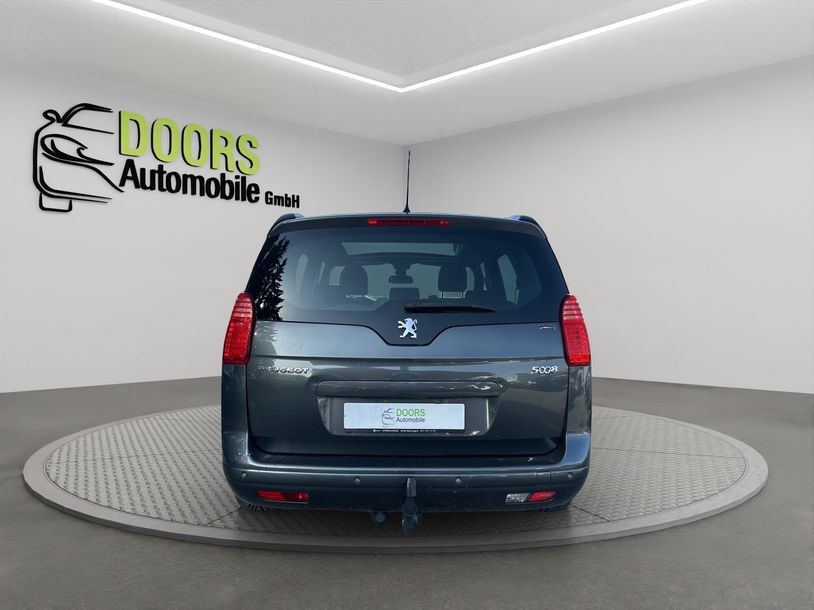 PEUGEOT 5008 1.6 16V T Family-image-3