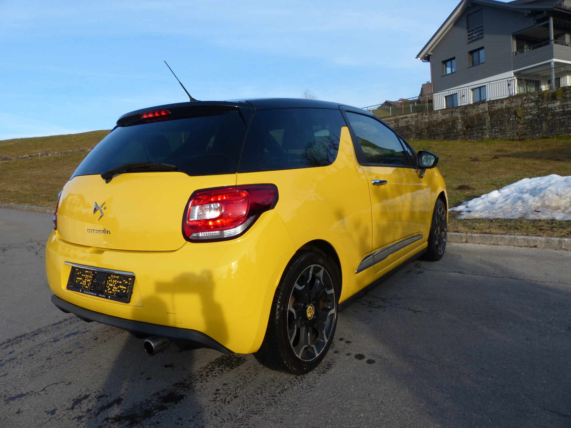 DS AUTOMOBILES DS3 1.6 VTi SO Chic Automatic-image-8