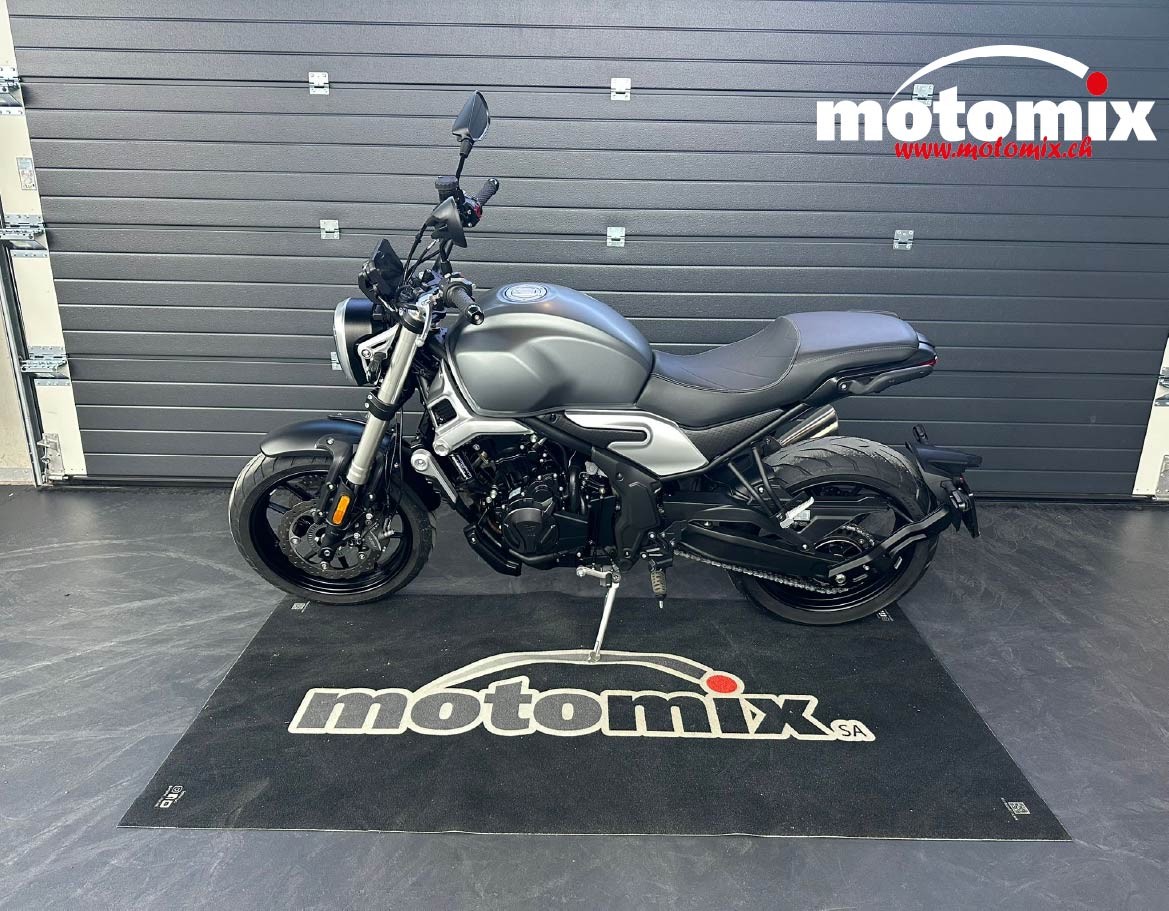 VOGE 500 AC