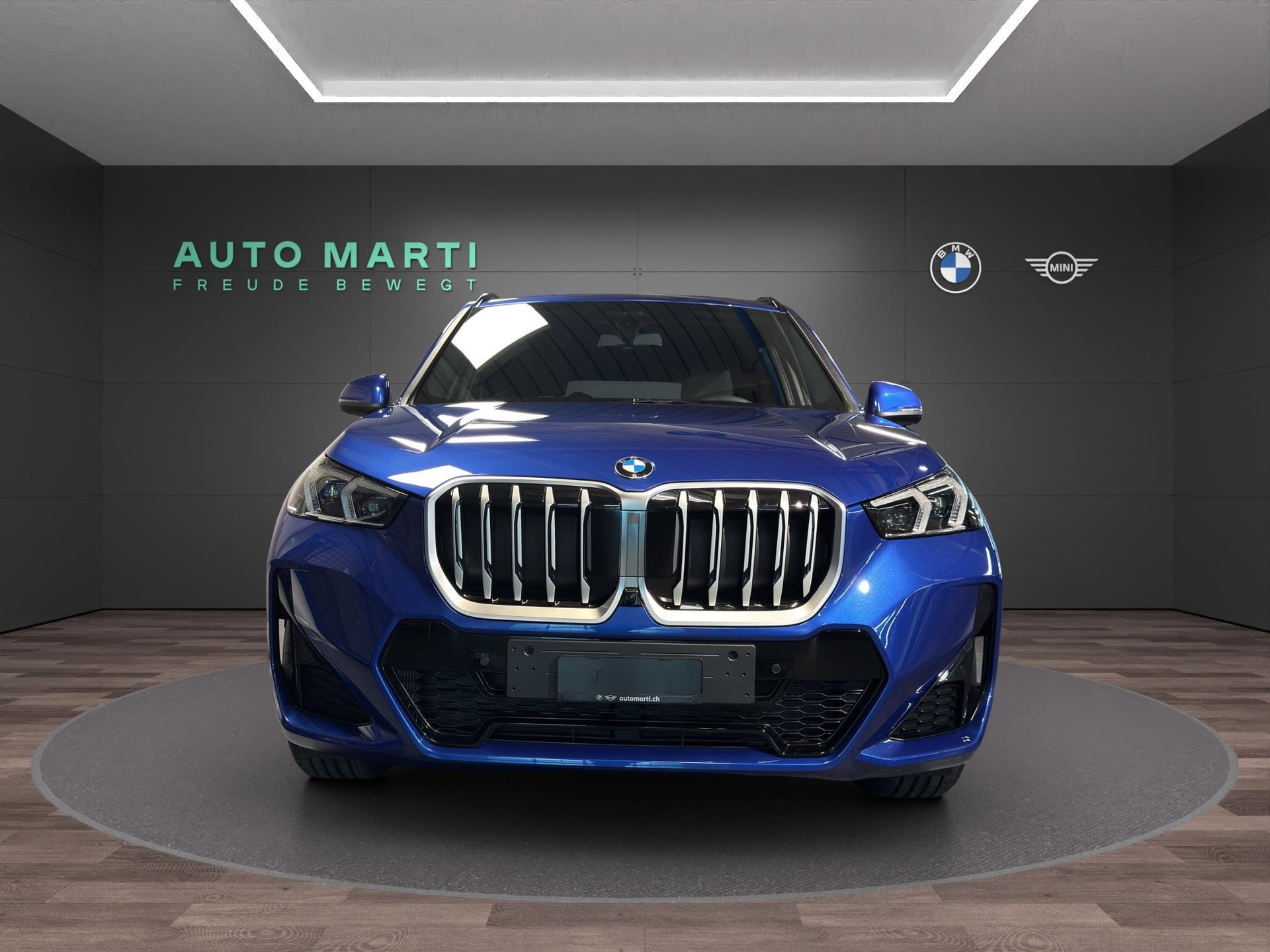 BMW X1 23d xDrive-image-4
