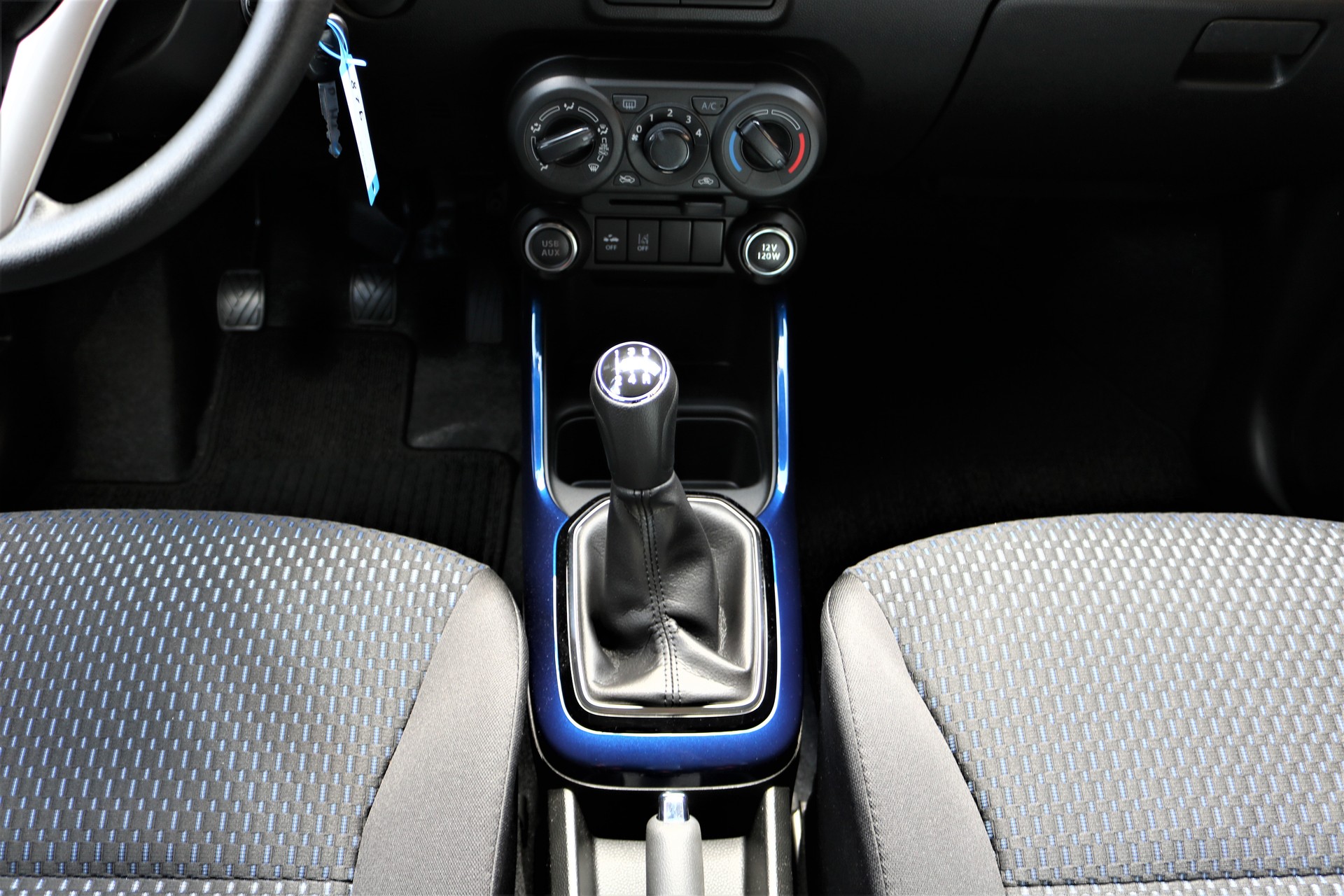SUZUKI Ignis 1.2i Compact+ Hybrid-image-6