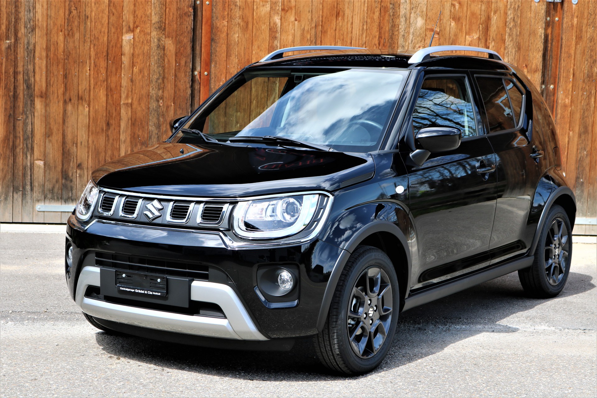 SUZUKI Ignis 1.2i Compact+ Hybrid-image-0