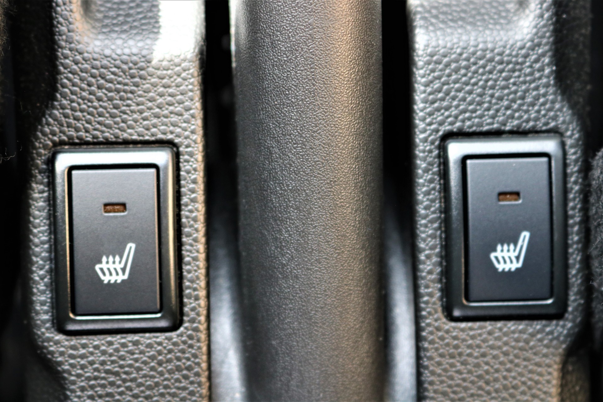 SUZUKI Ignis 1.2i Compact+ Hybrid-image-7