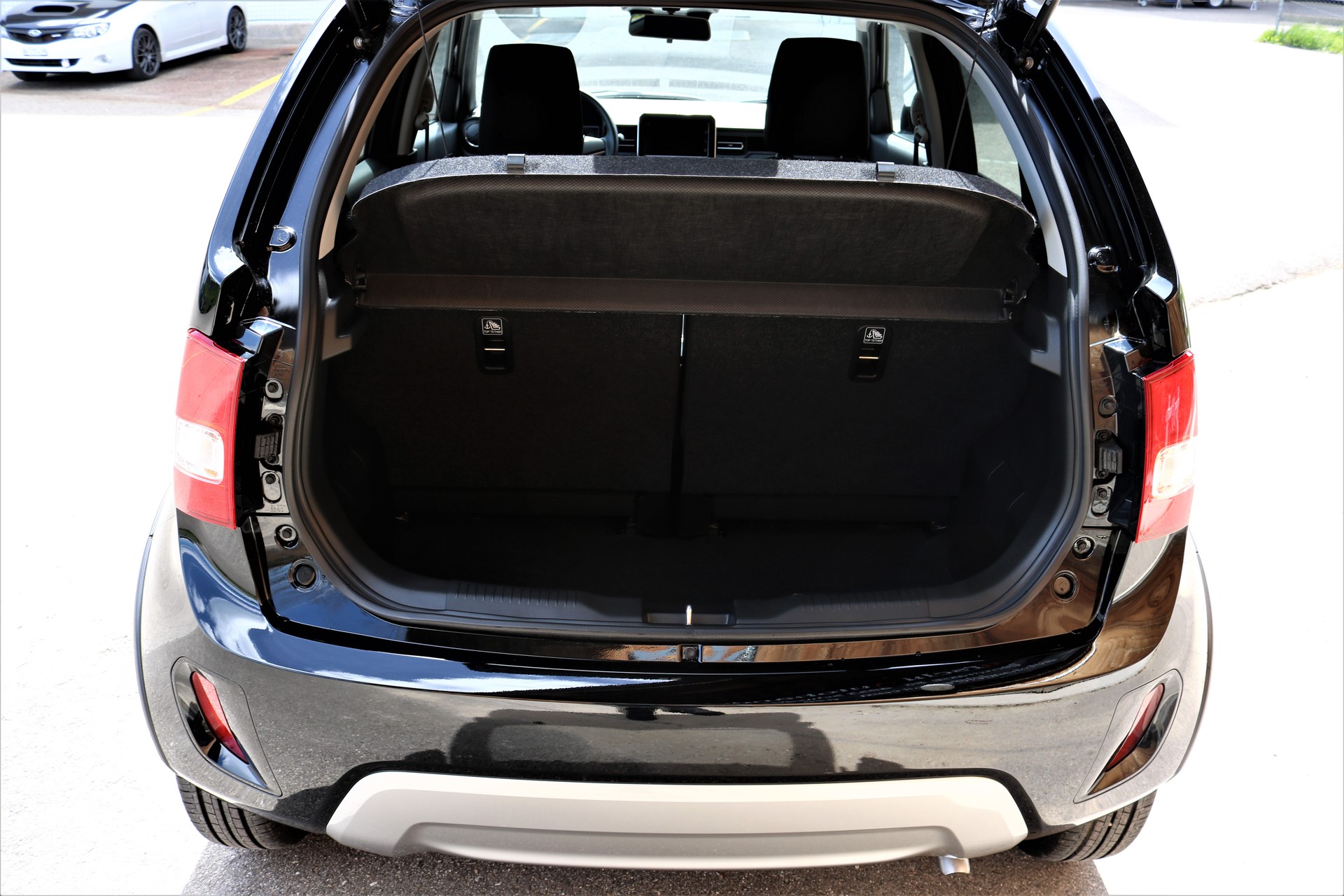 SUZUKI Ignis 1.2i Compact+ Hybrid-image-11